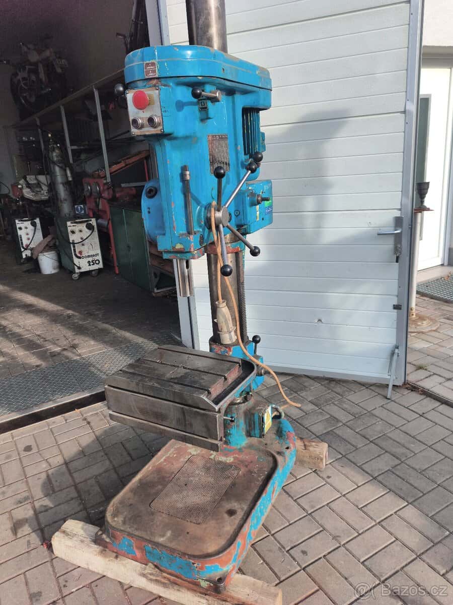 Sloupová vrtačka 2