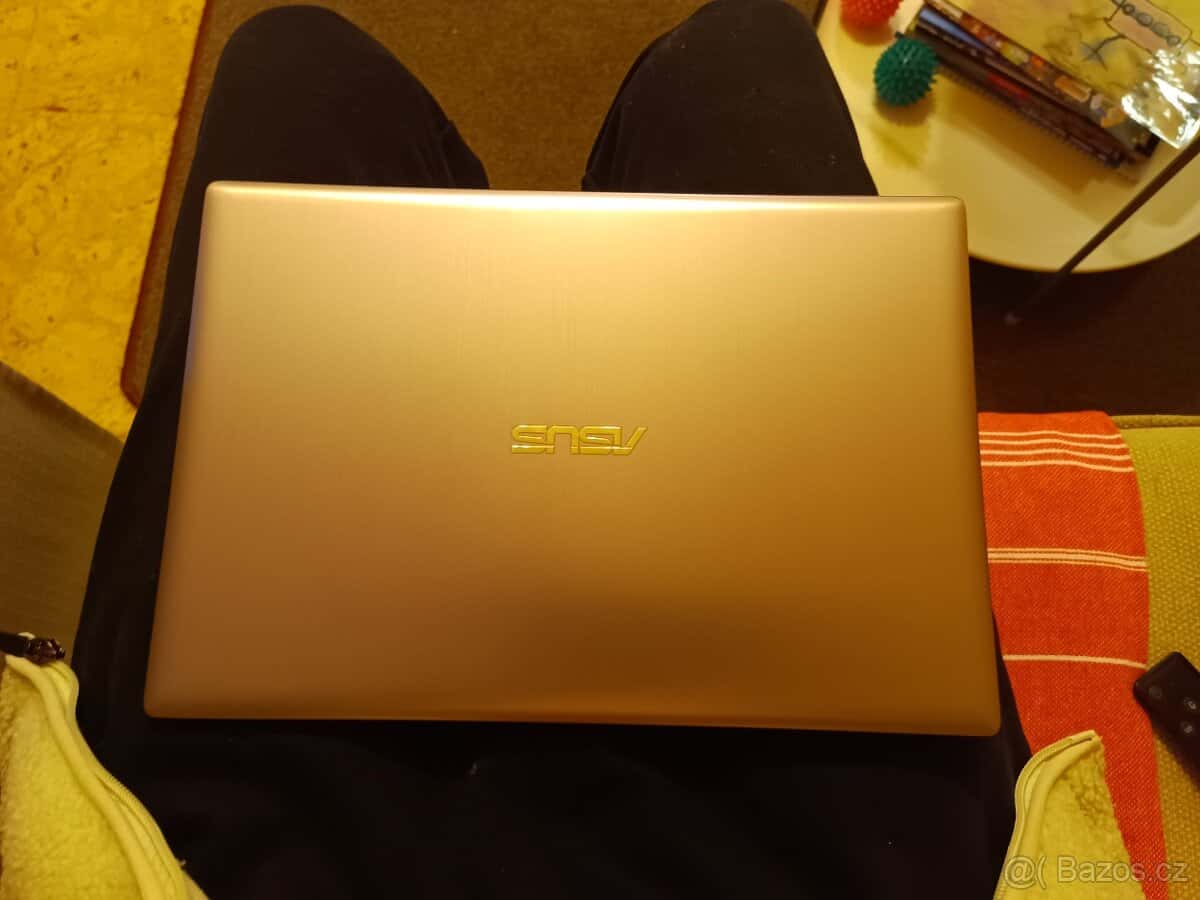 Asus U38N 3