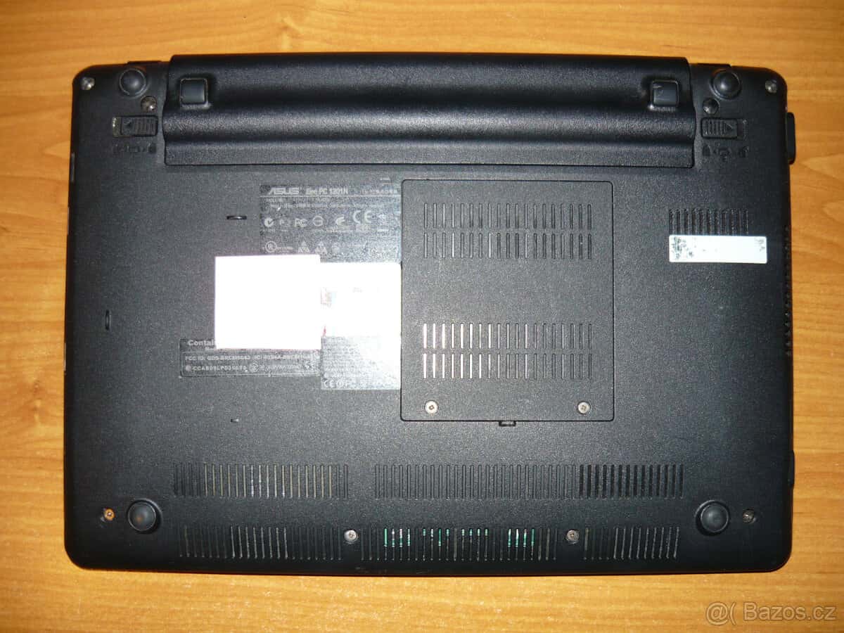 Asus Eee PC 1201N 2