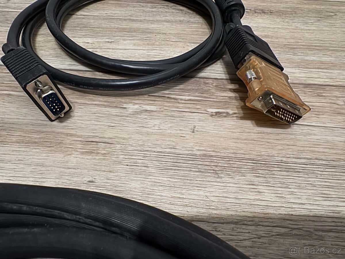 Kabely k PC 6