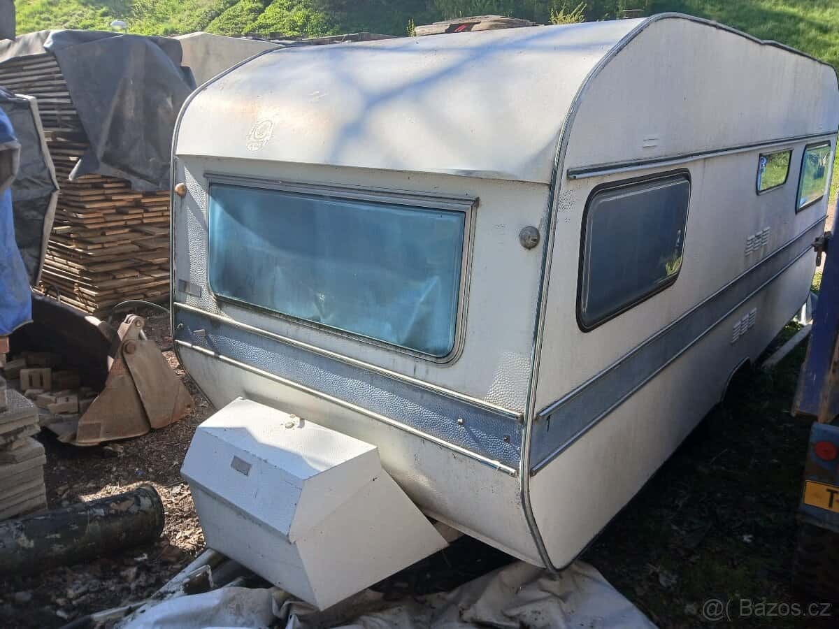 Prodám karavan 1