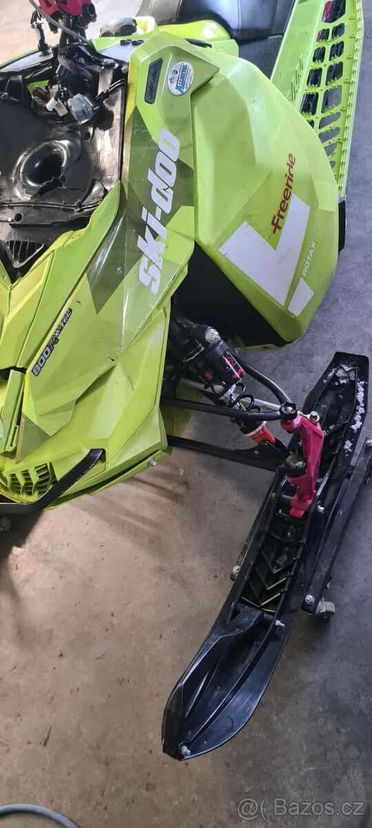 Ski doo 800 etec 4