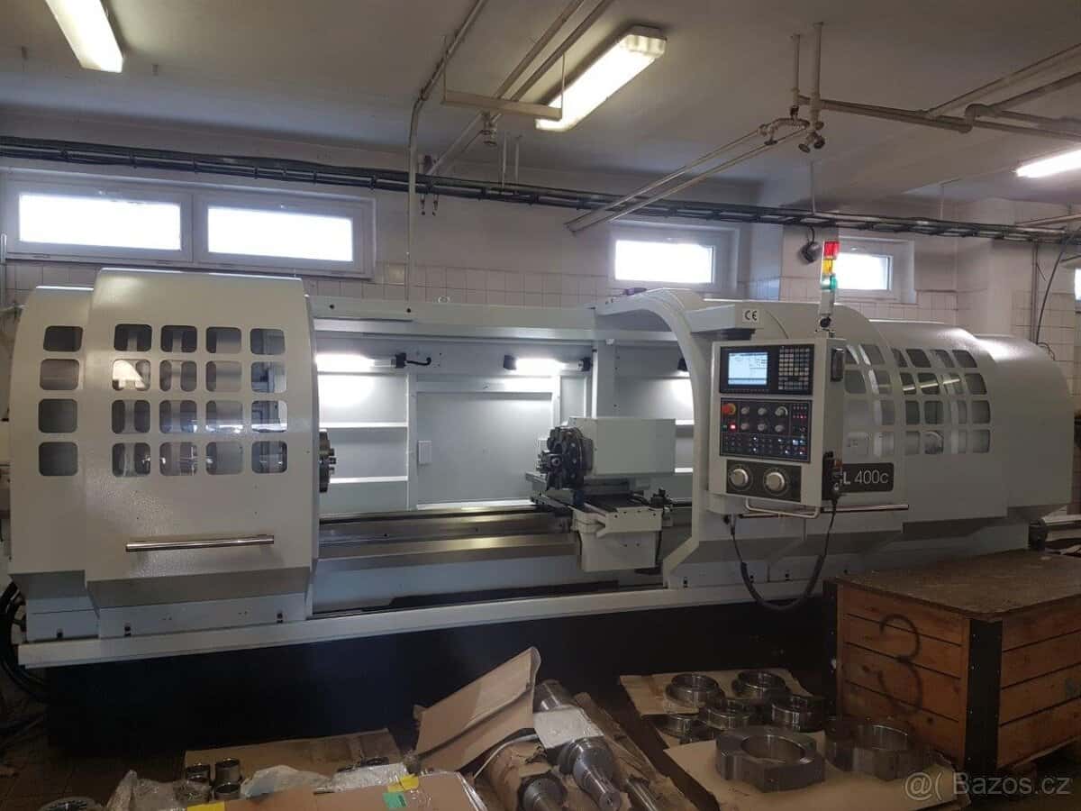 Soustruh CNC 4