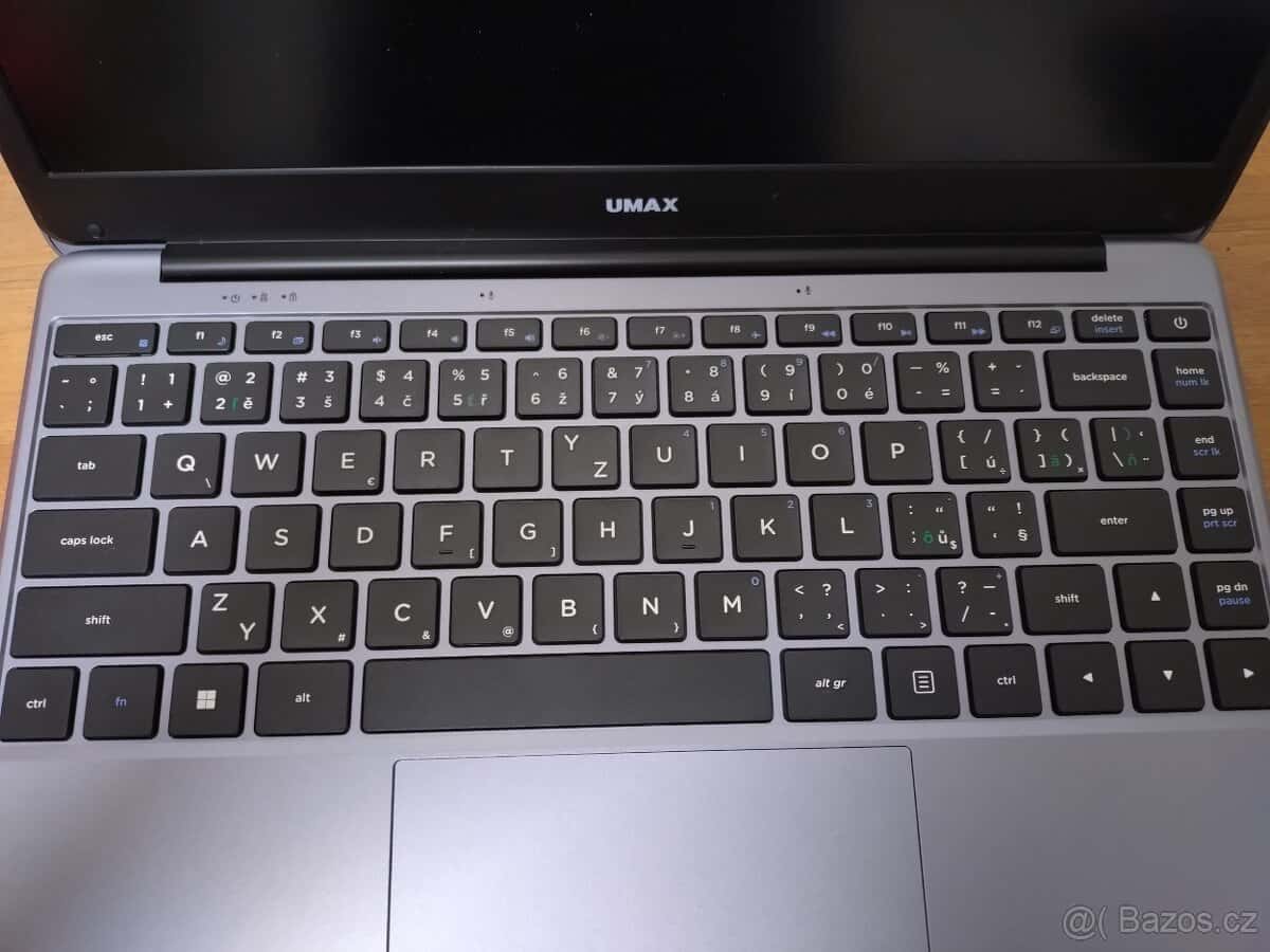 Notebook UMAX Visionbook 2