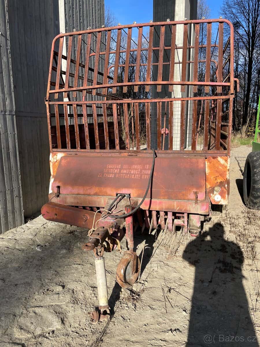 Samosběrací vůz 4