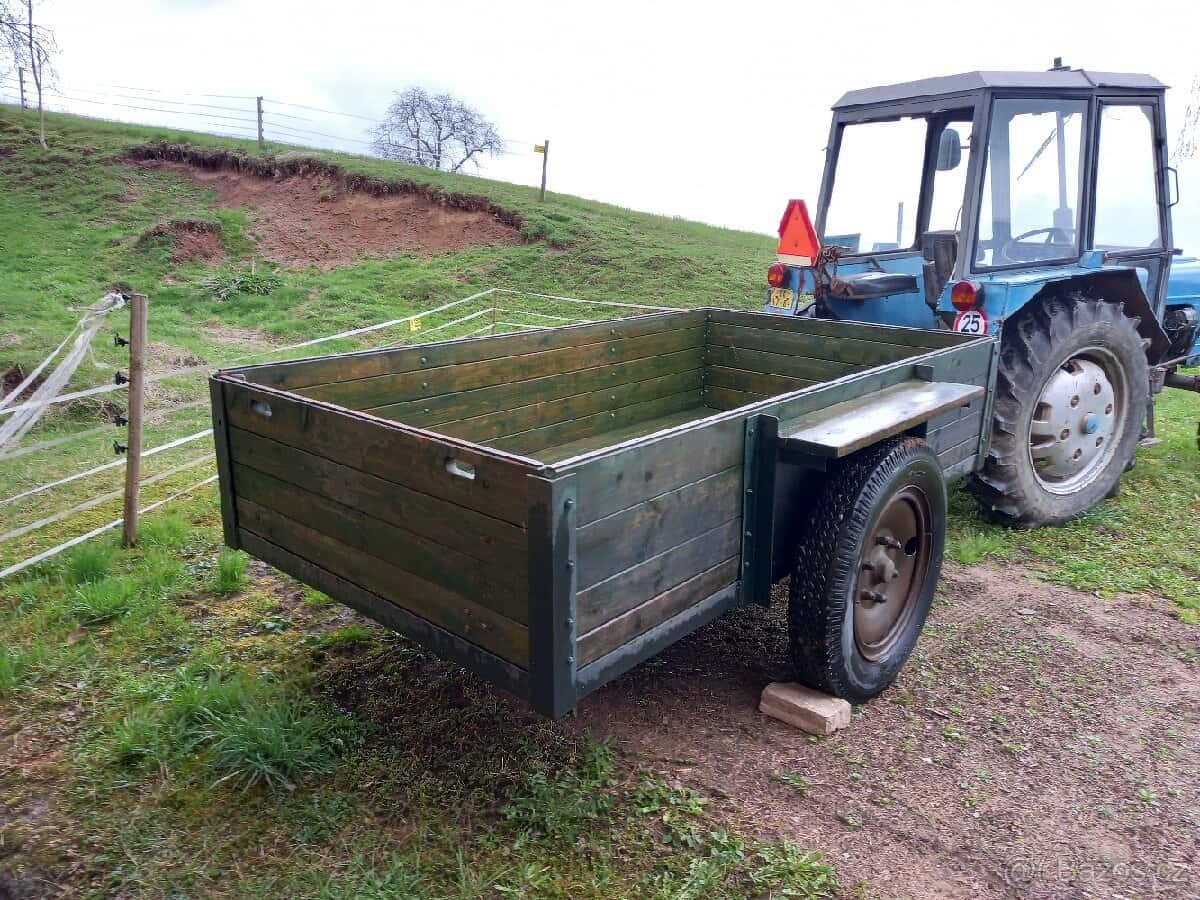 Přívěs za traktor 3