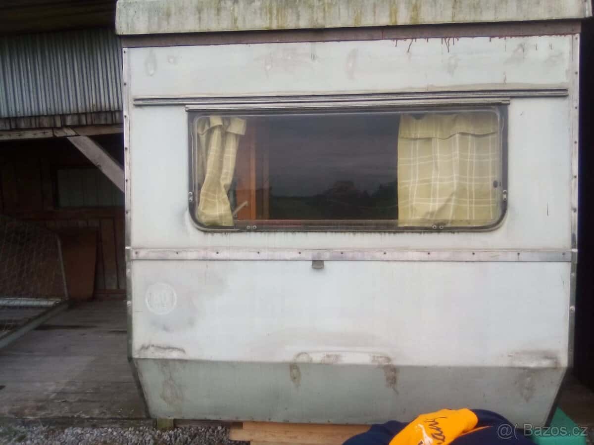 Prodám karavan 1