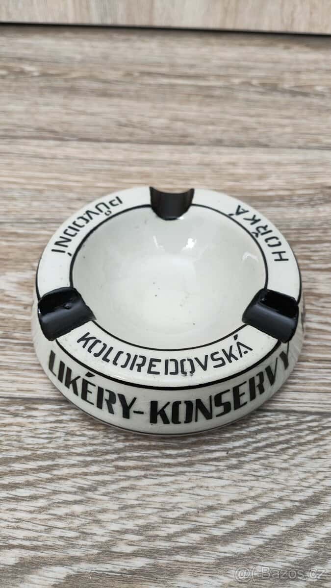 Popelník židovský 7