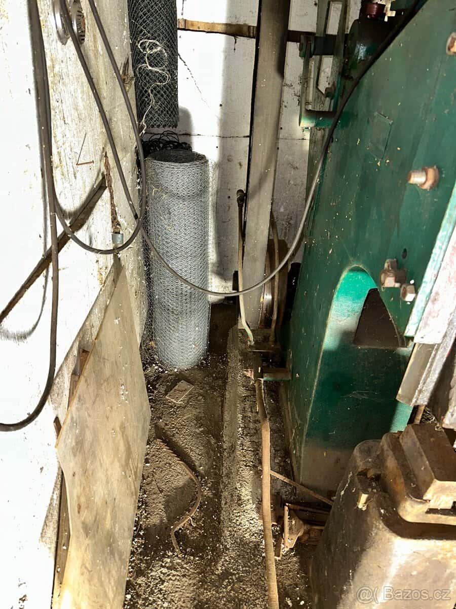 Kovářský Buchar 10