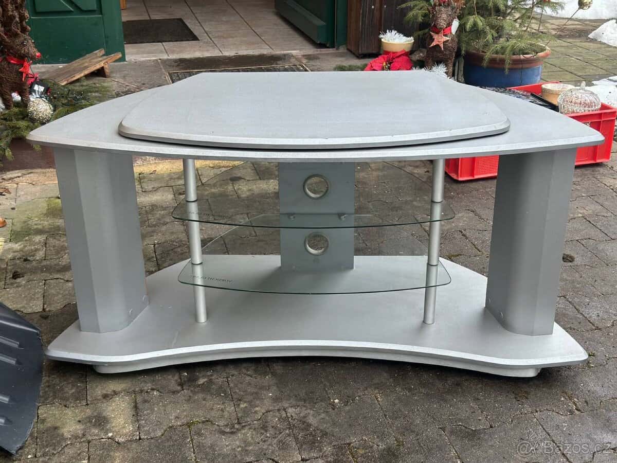 TV stolek se sklem 2