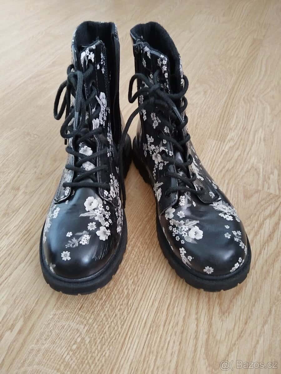 Dívčí boty 2