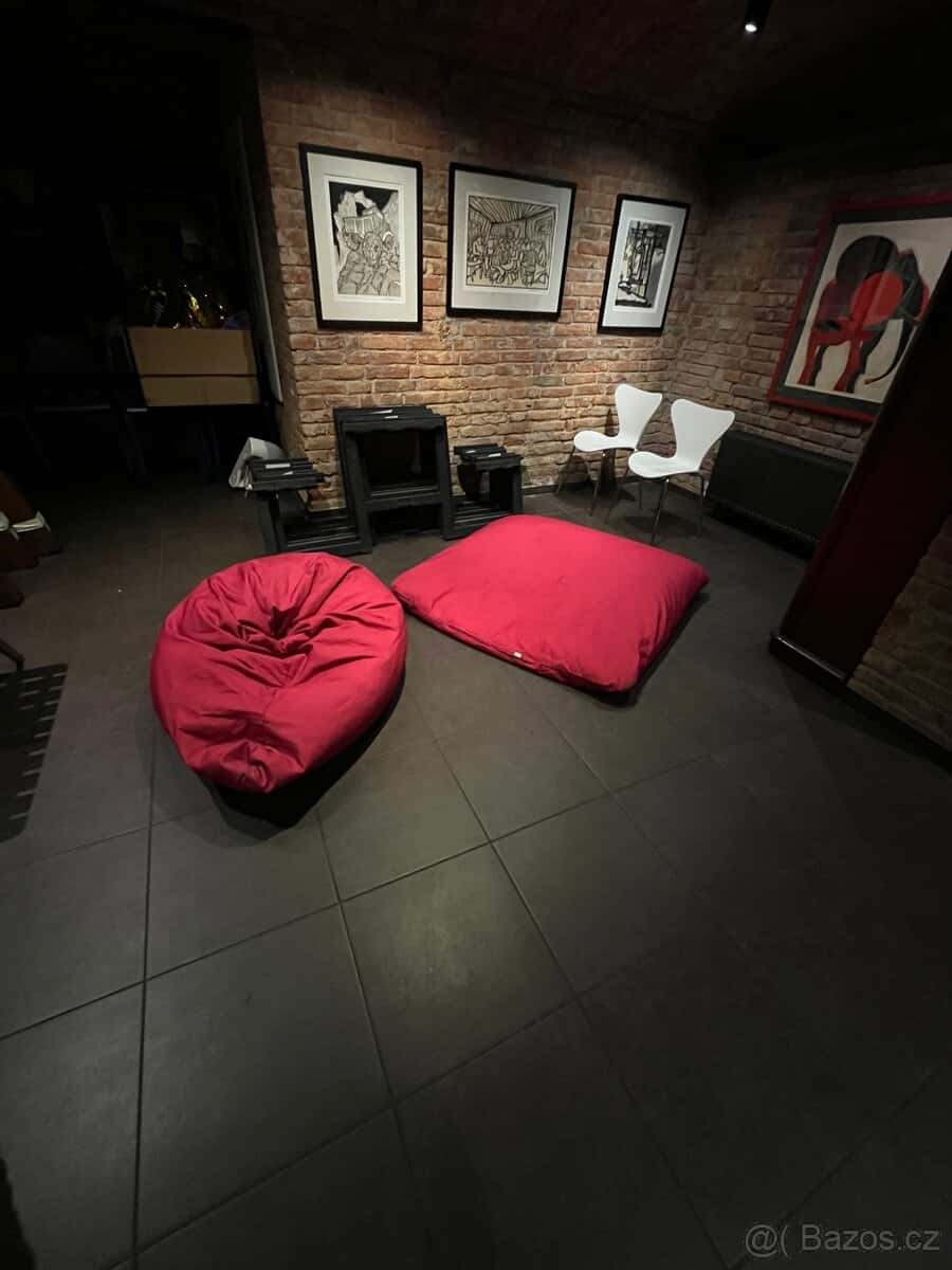 Prodám sedací pytle 3