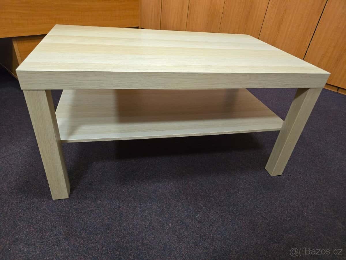 Stůl IKEA 3