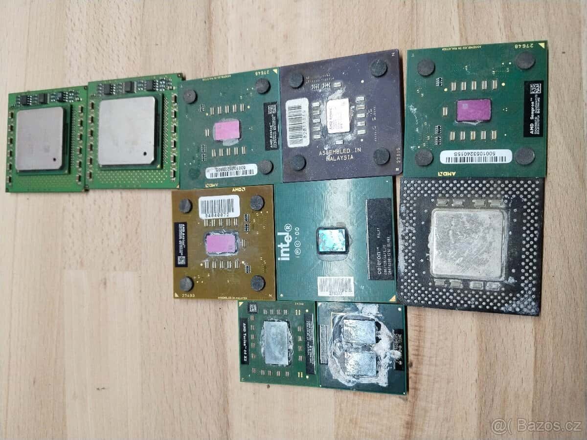 Staré CPU AMD, INTEL 1
