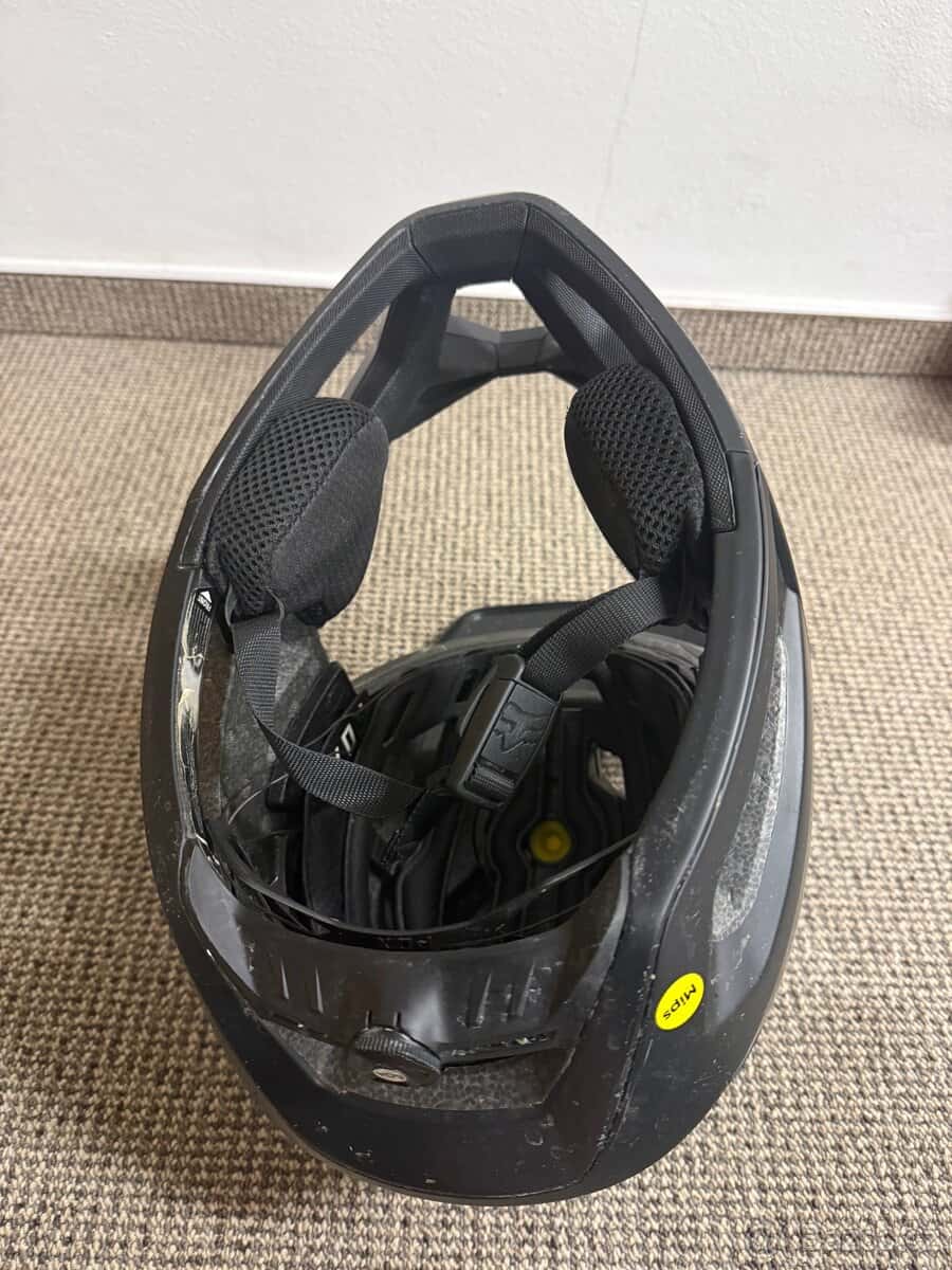 Fox Proframe vel. S 4