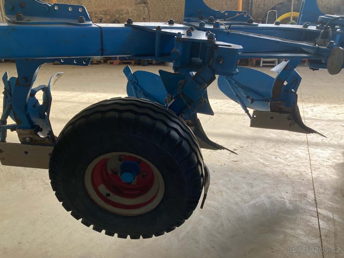 Pluh Lemken 5