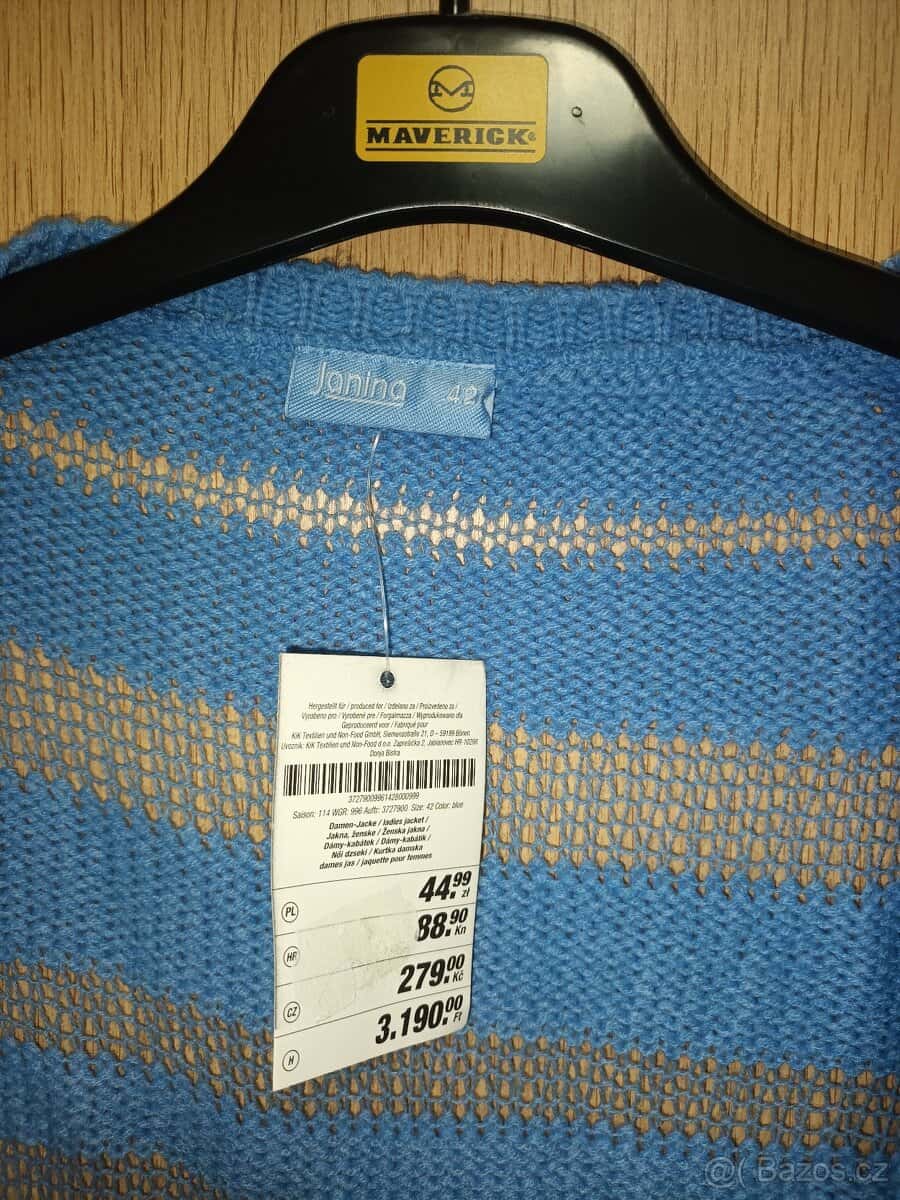 Modrý cardigan 2