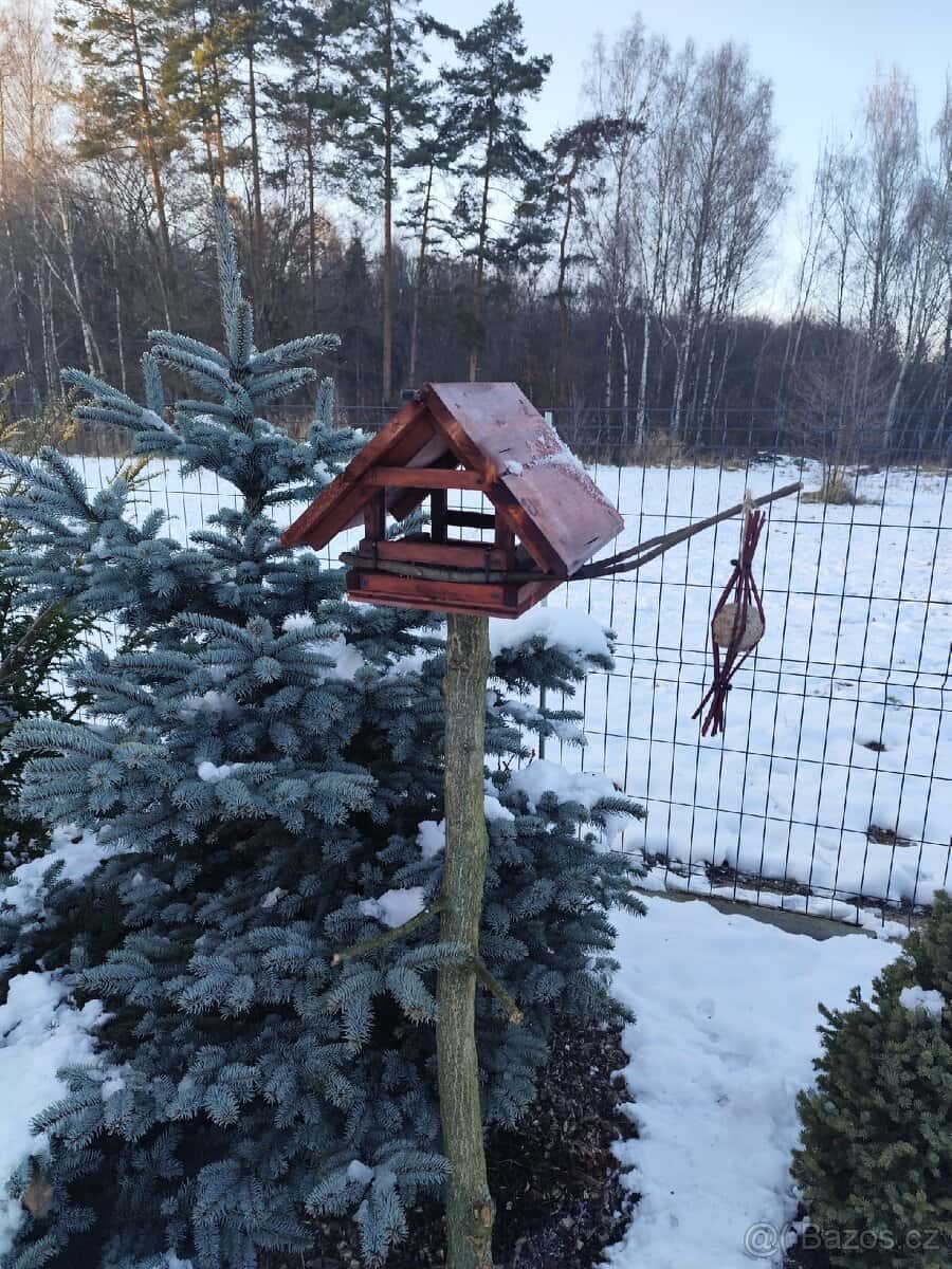 Krmítko pro ptáčky 3