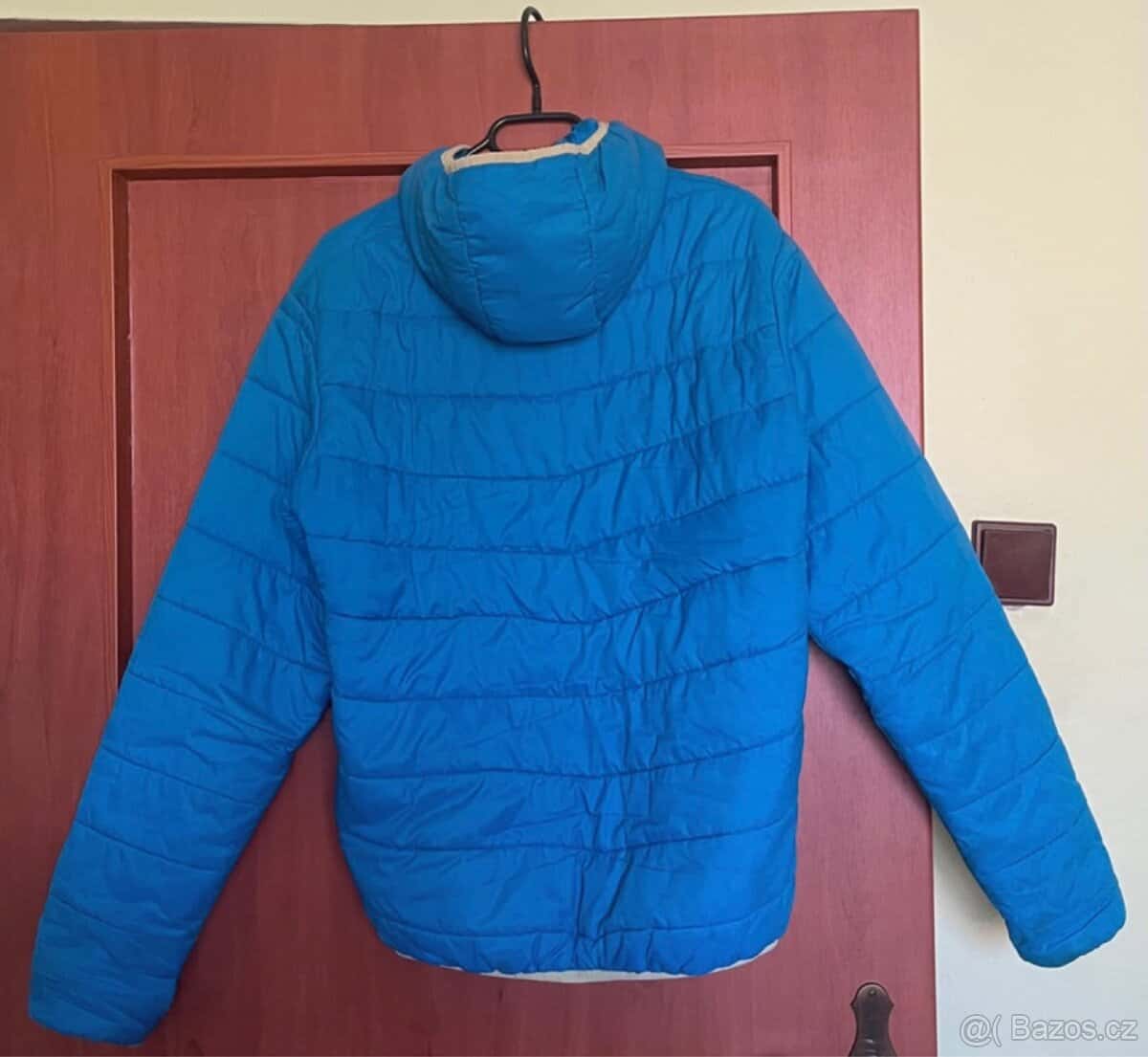 Modrá bunda 2