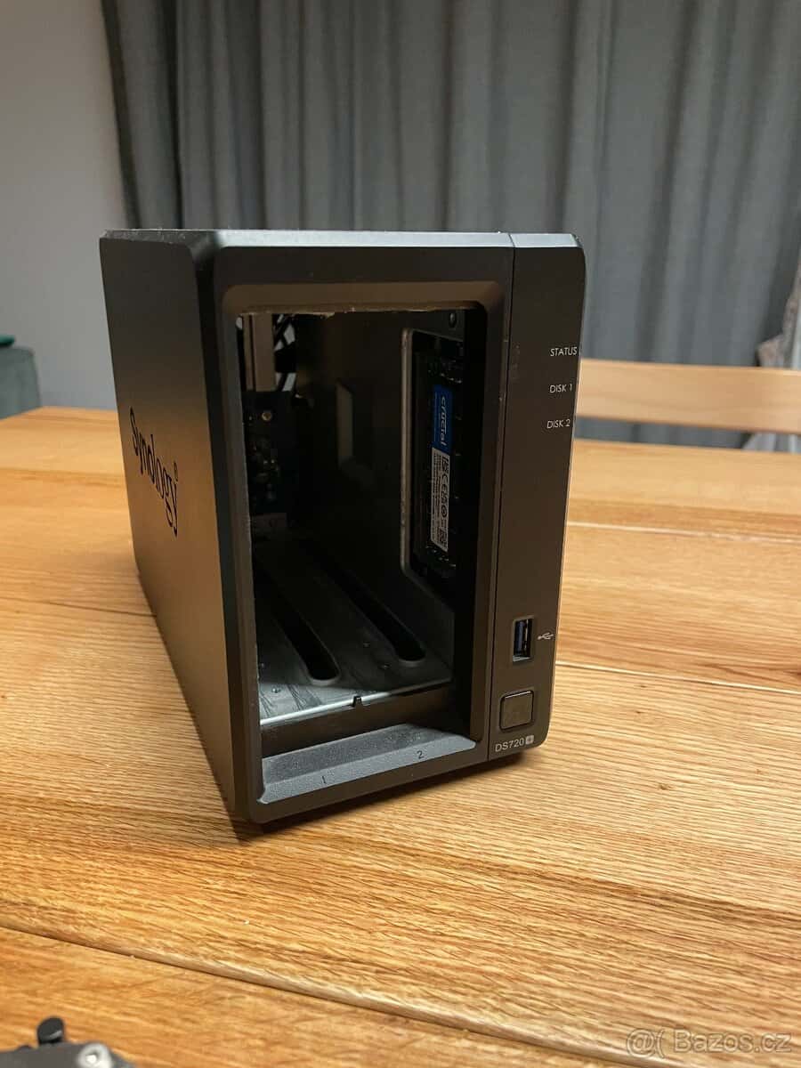 Synology DS720+ 3