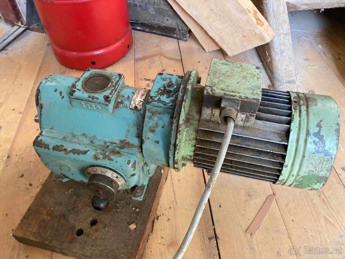 Motor s variátorem 3