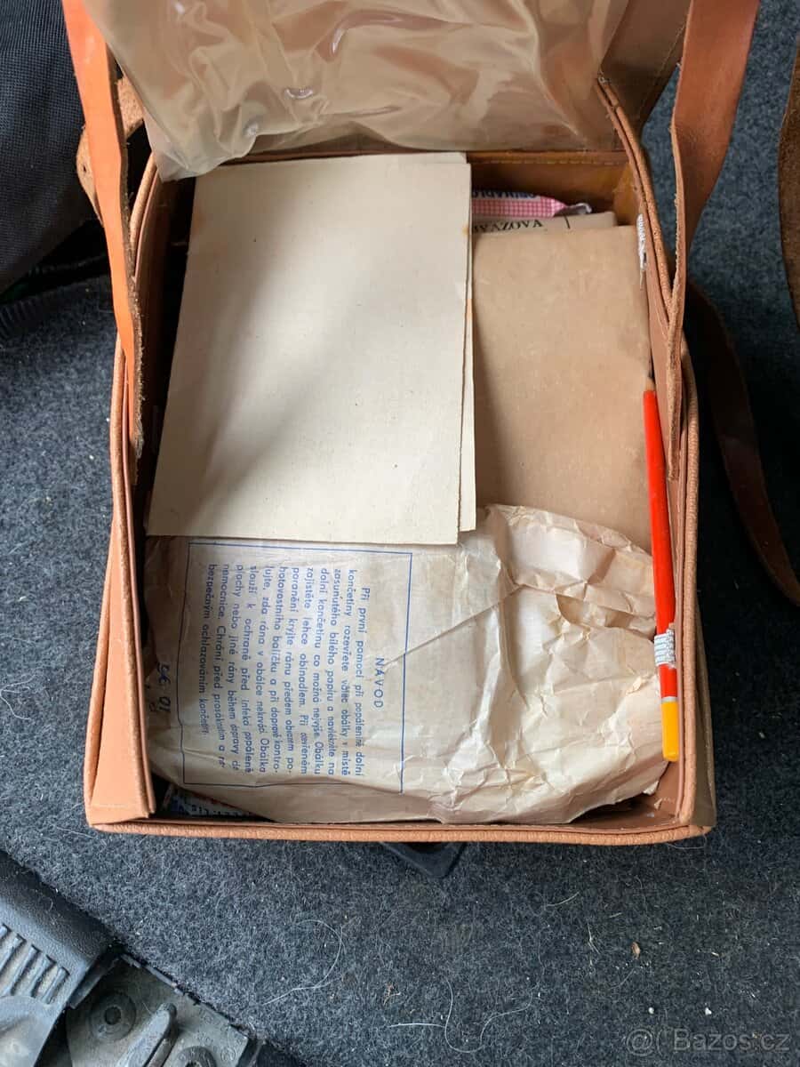 Retro lékárnička 3