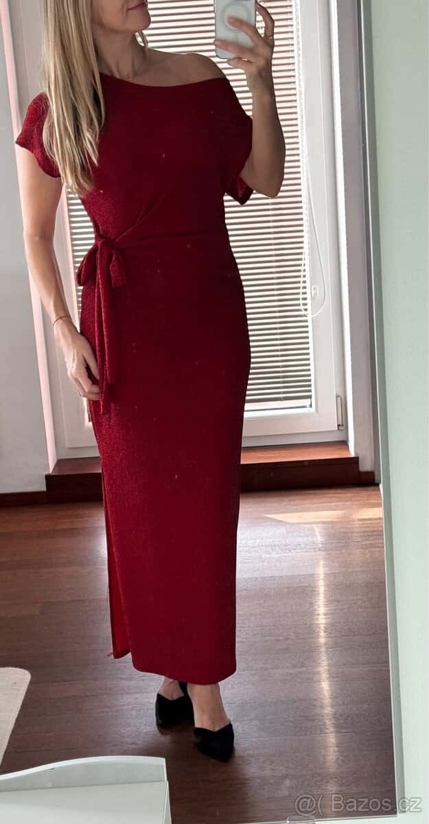Červené šaty 3
