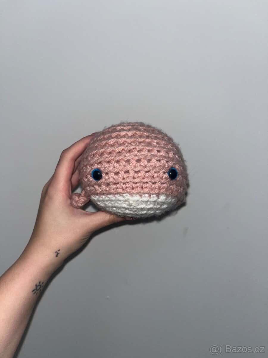 Háčkovaná velryba 1