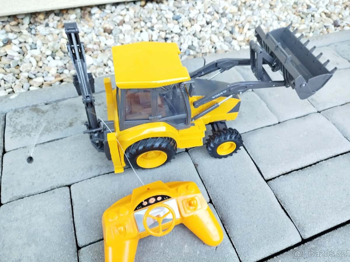 Dětský traktůrek 3