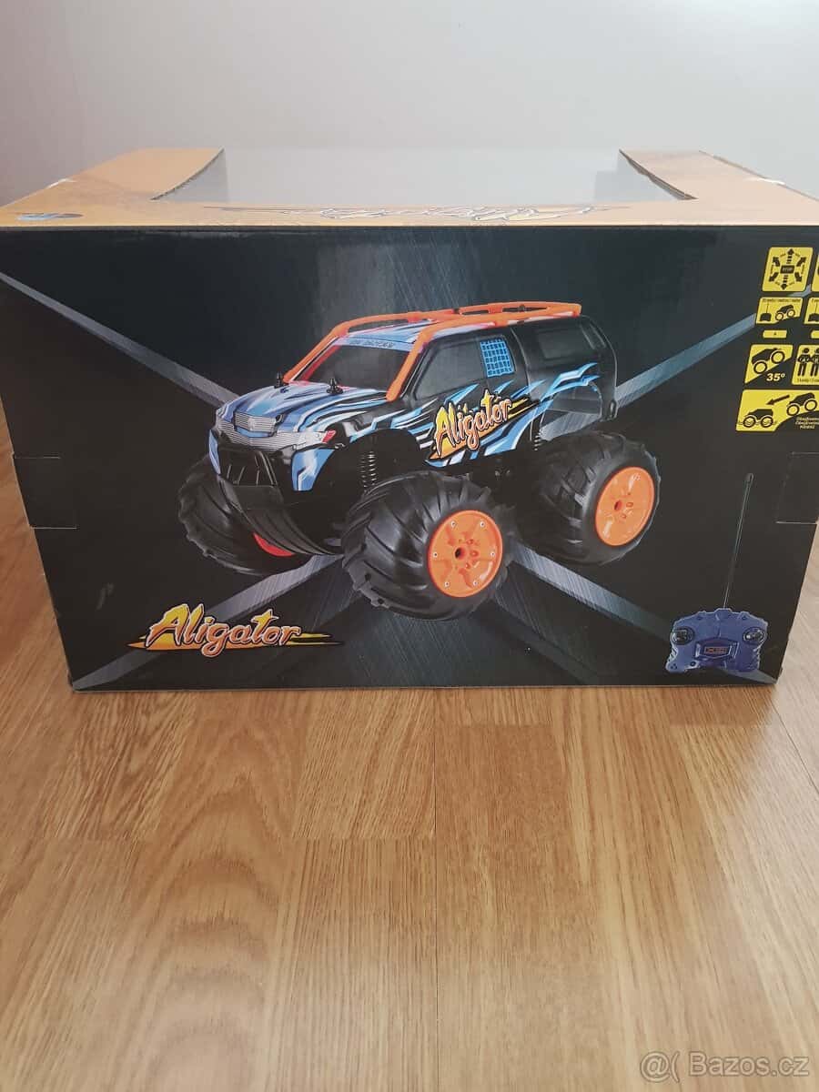 RC auto Alligator 6