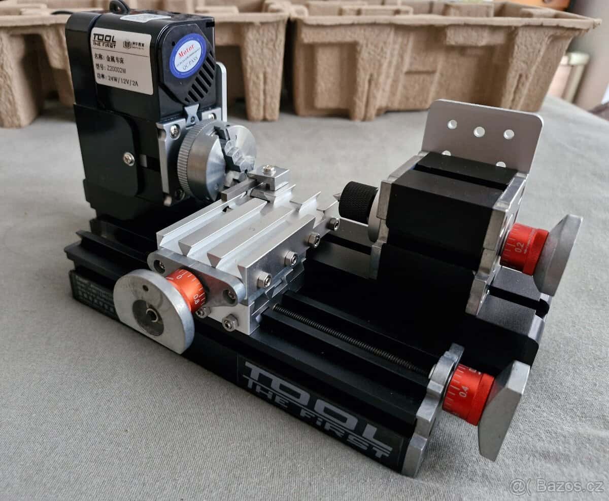 Soustruh výceúčelový 5