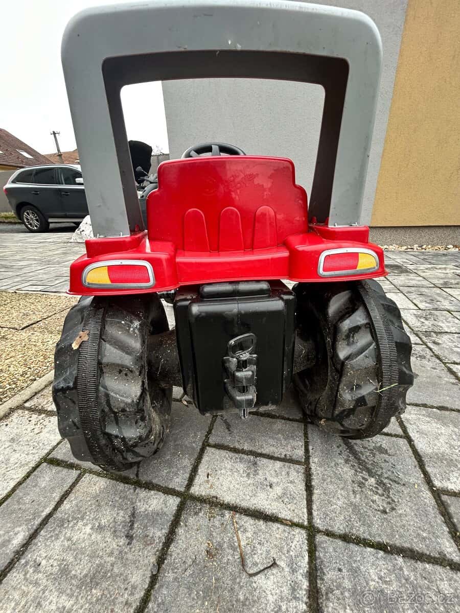 Traktor šlapací 4