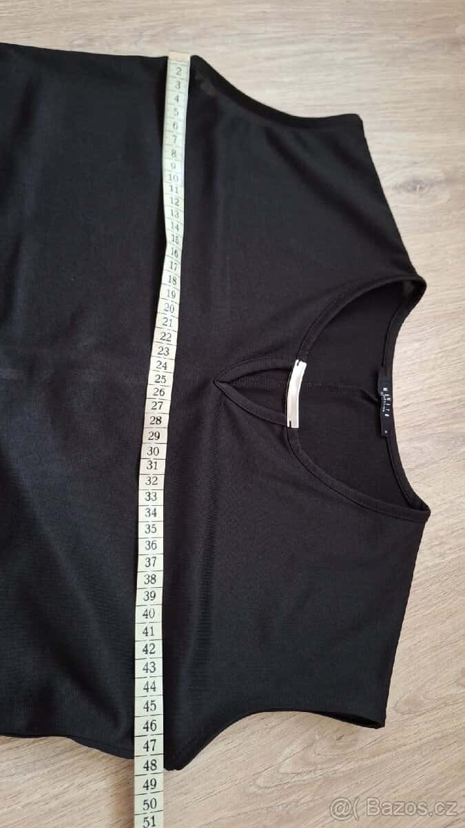 Černá halenka Mohito 4