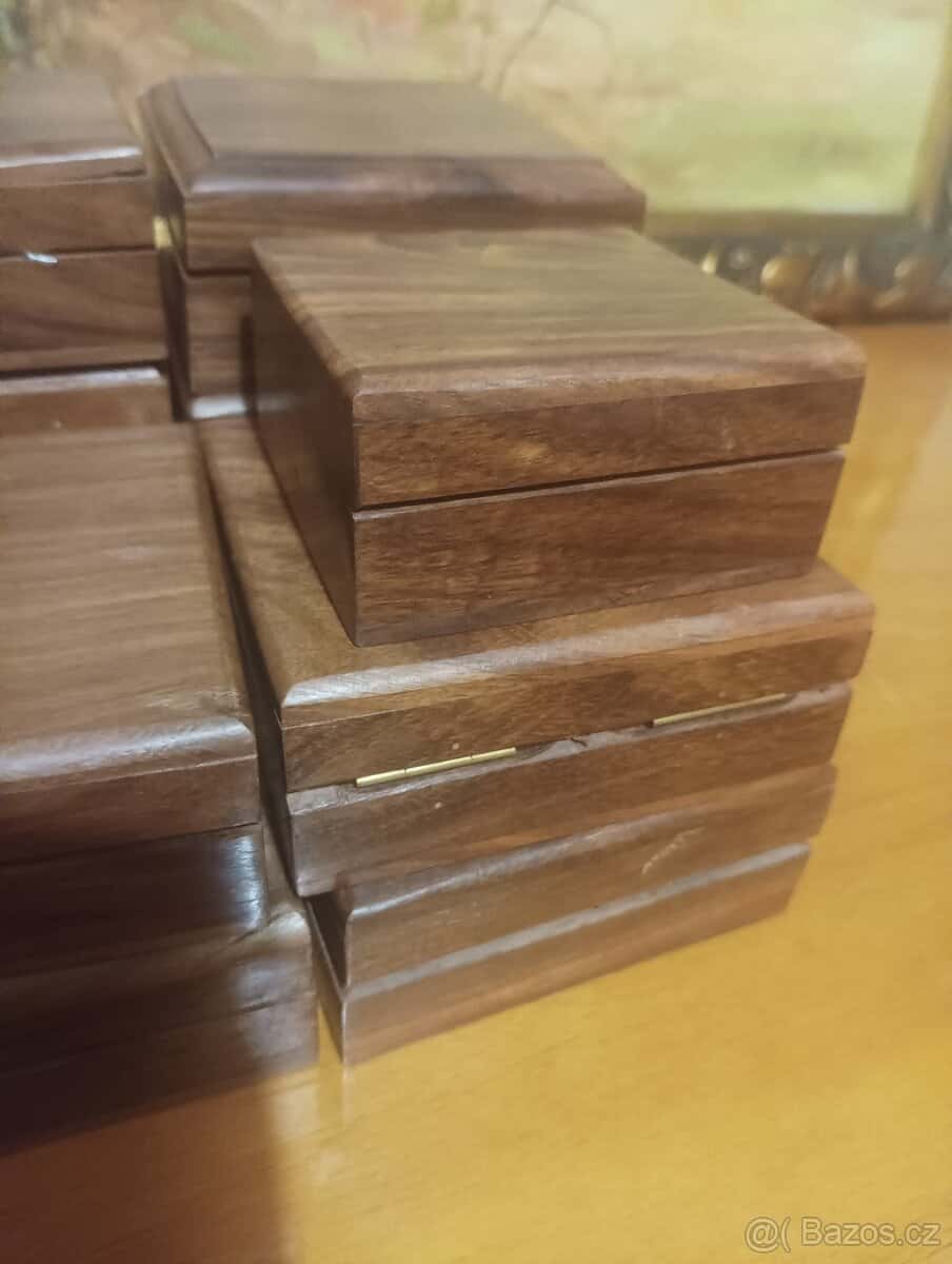 Dřevěné krabičky 11