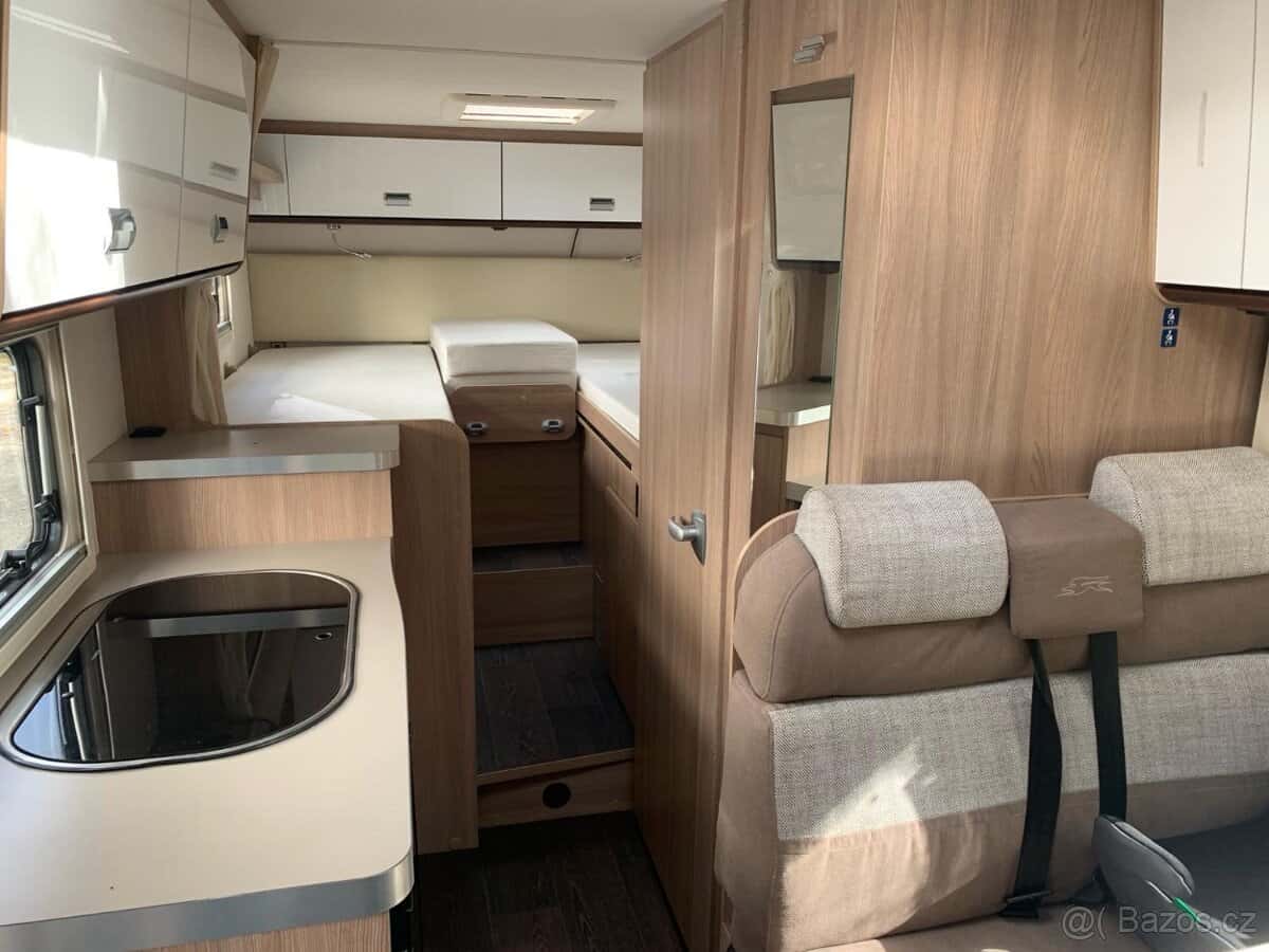 Laika Kosmo Compact 9 2