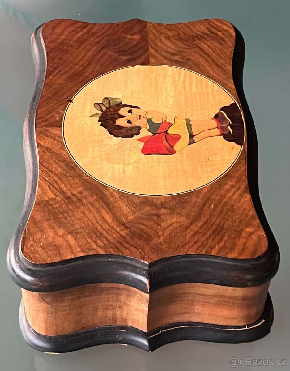 Starožitná šperkovnice, 4