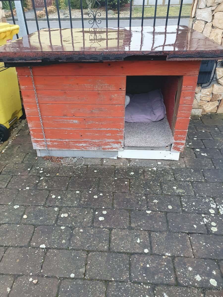 Prodám boudu pro psa 8