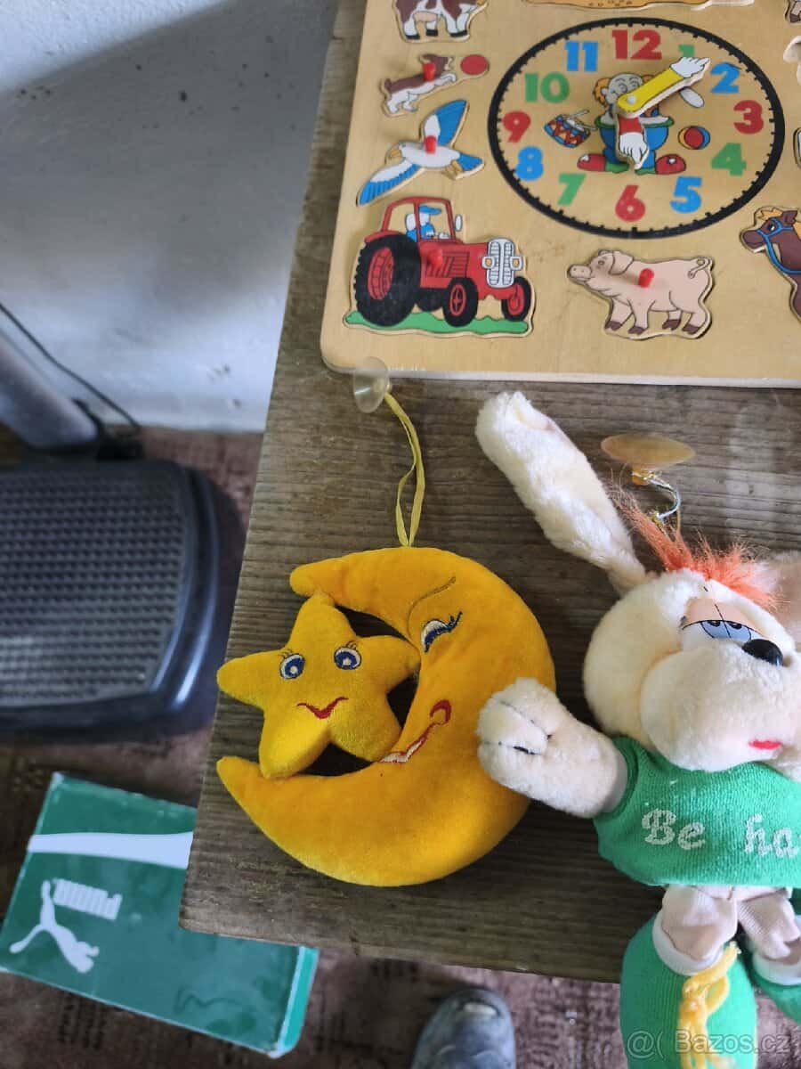 Hračky 4