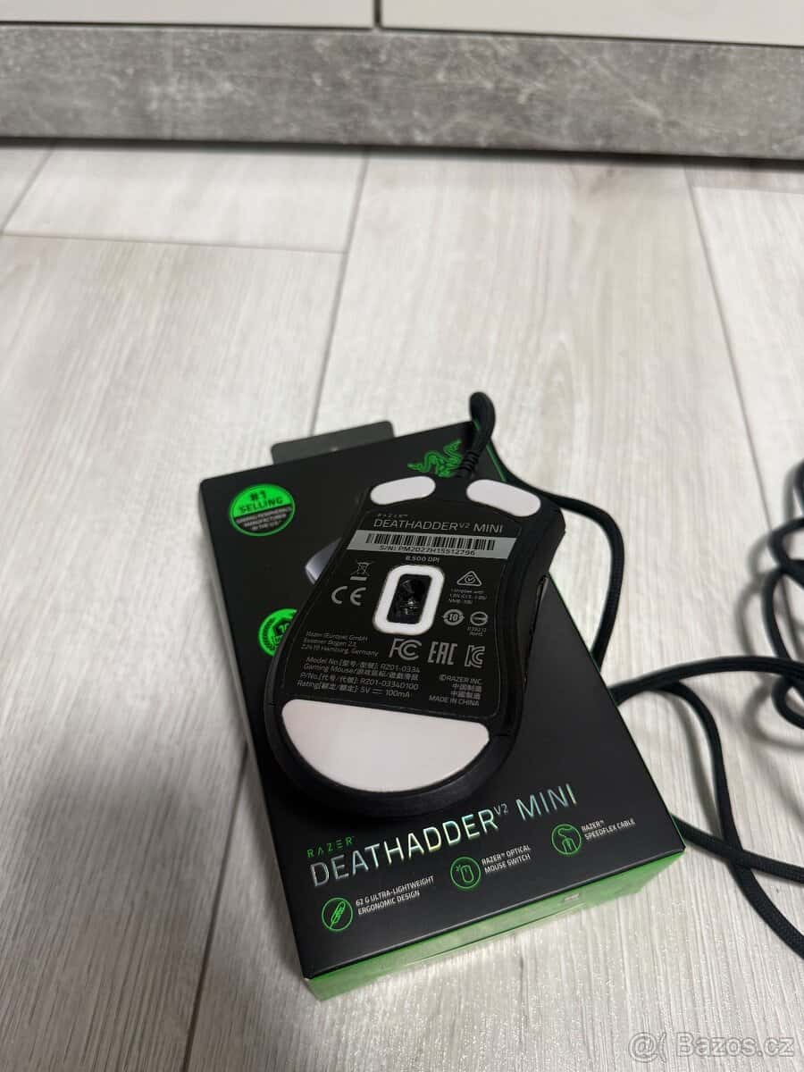 Razer DeathAdder V2 Mini 6