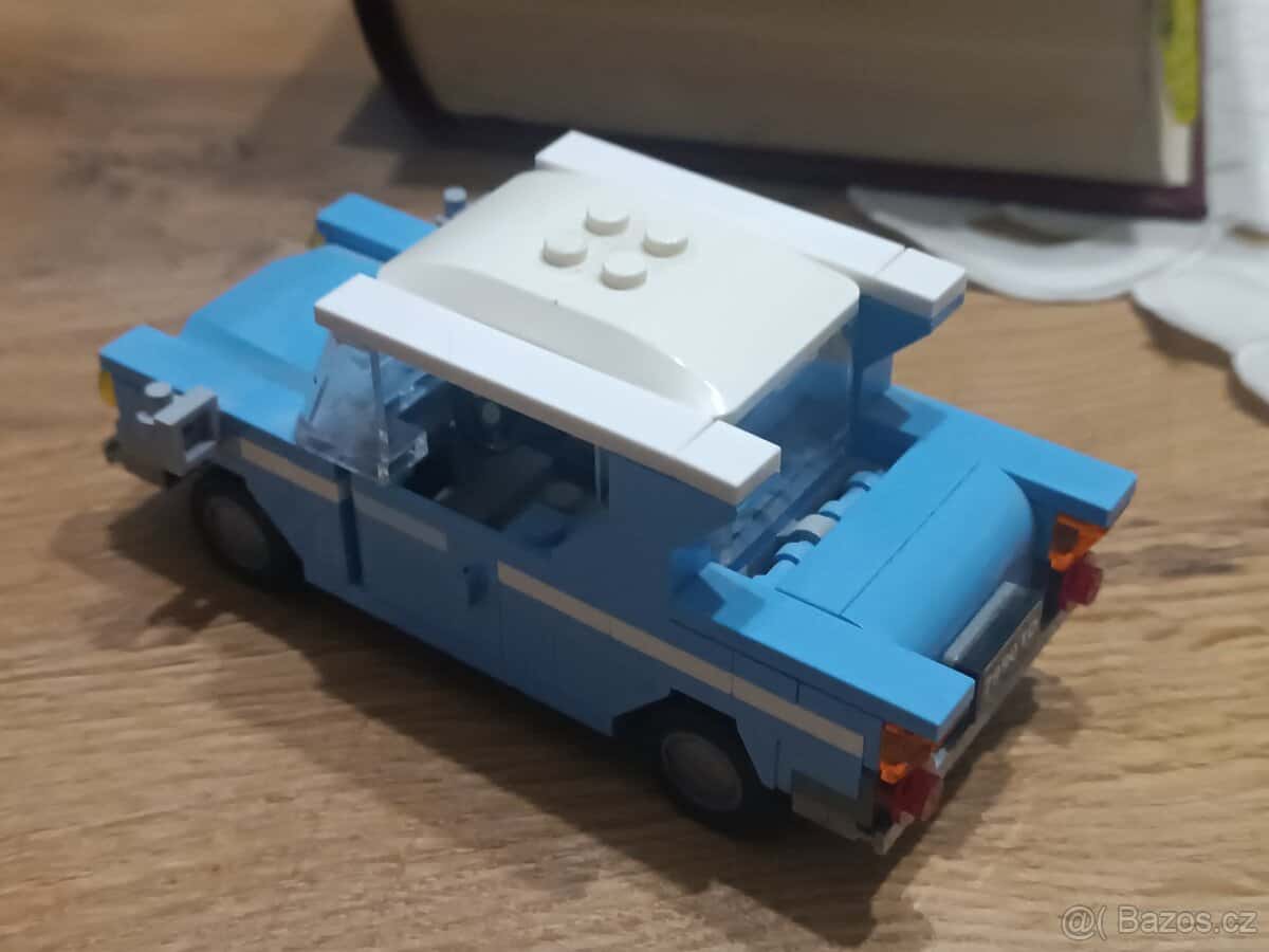 LEGO auto 2