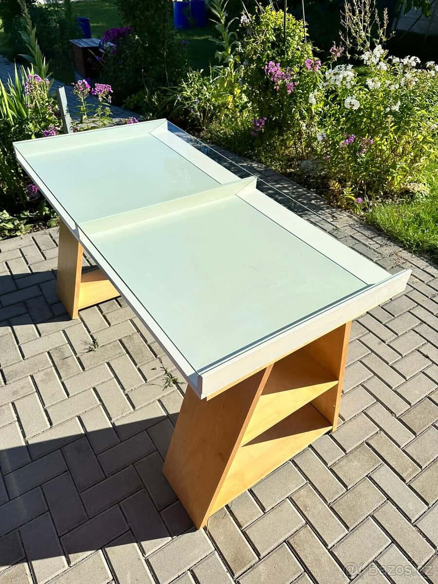 Designový stůl 3
