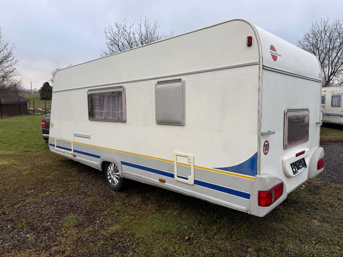 Karavan Burstner 1