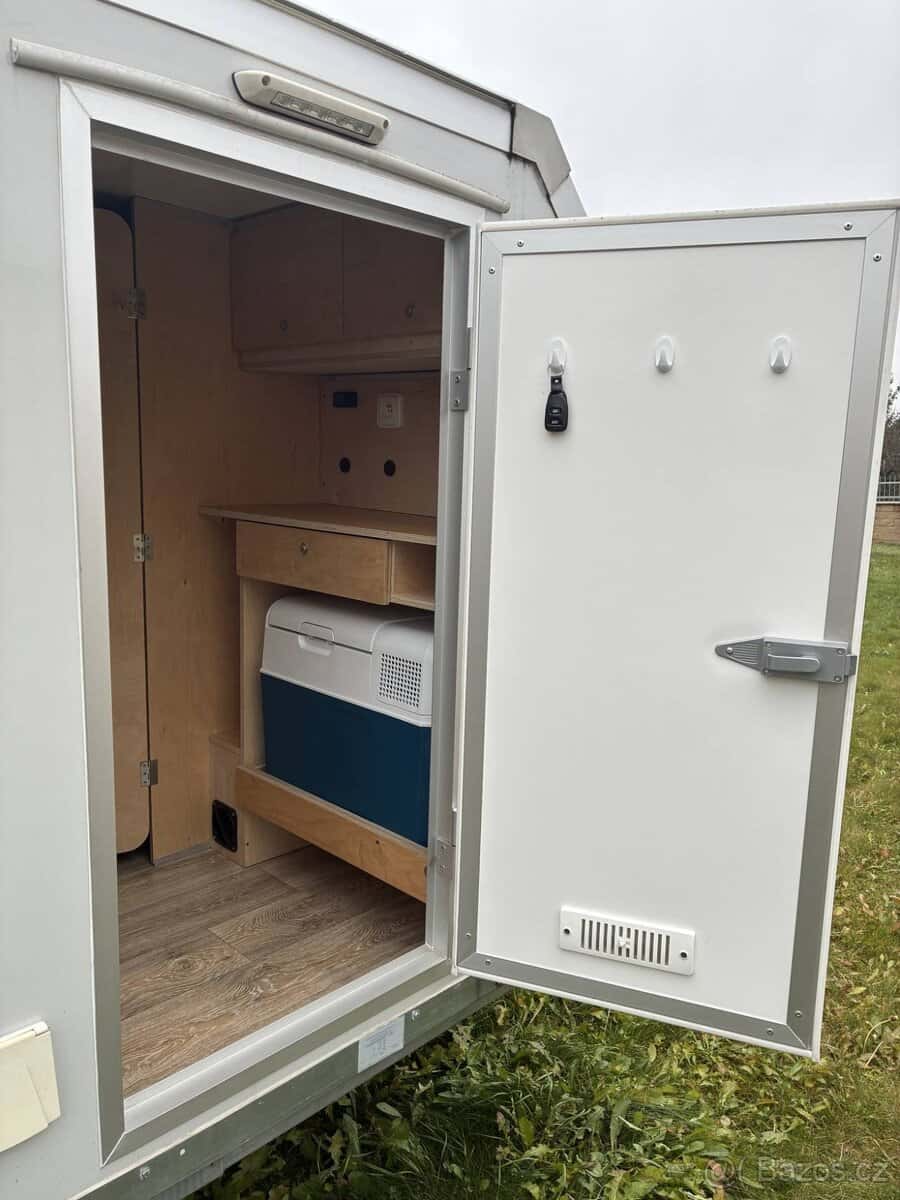 Prodám minikaravan 4