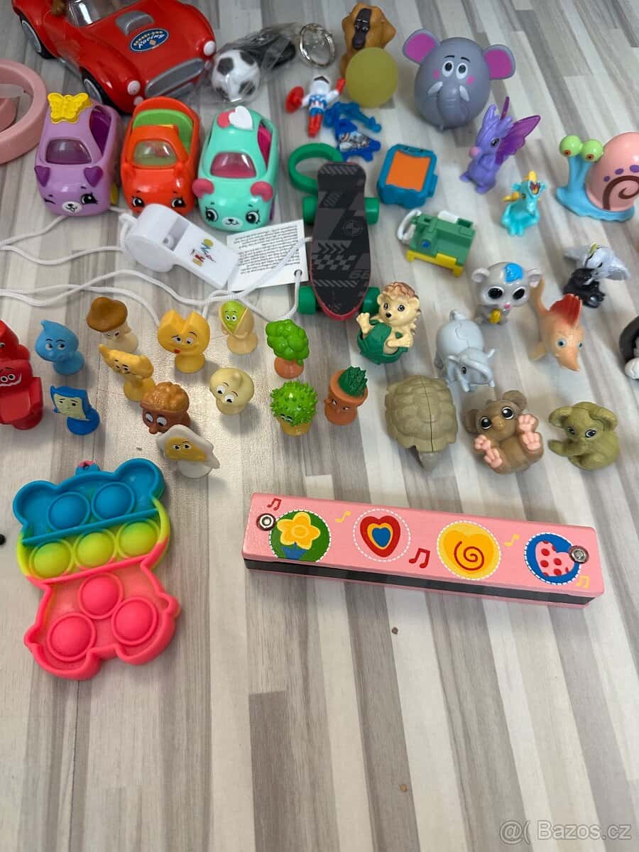 Mix hraček 3
