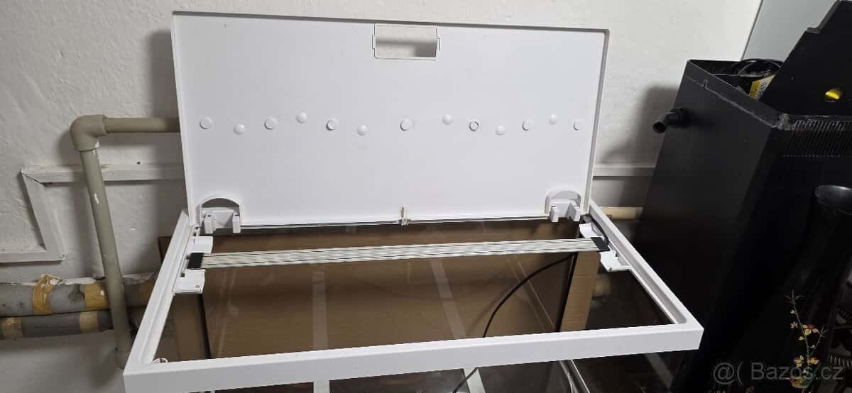 Akvárium 60l Eheim 5