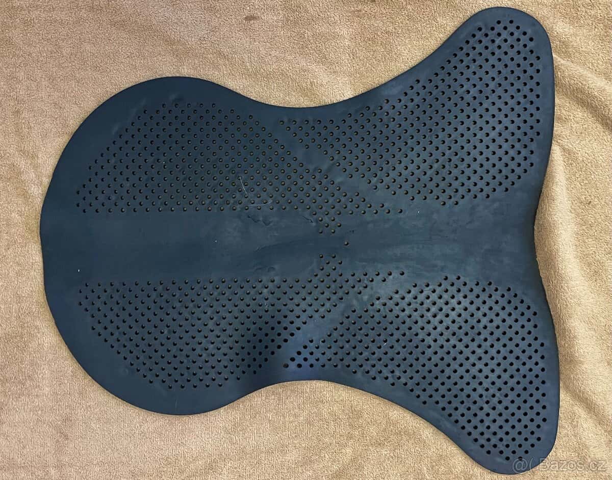 PRODÁM více věcí: 3