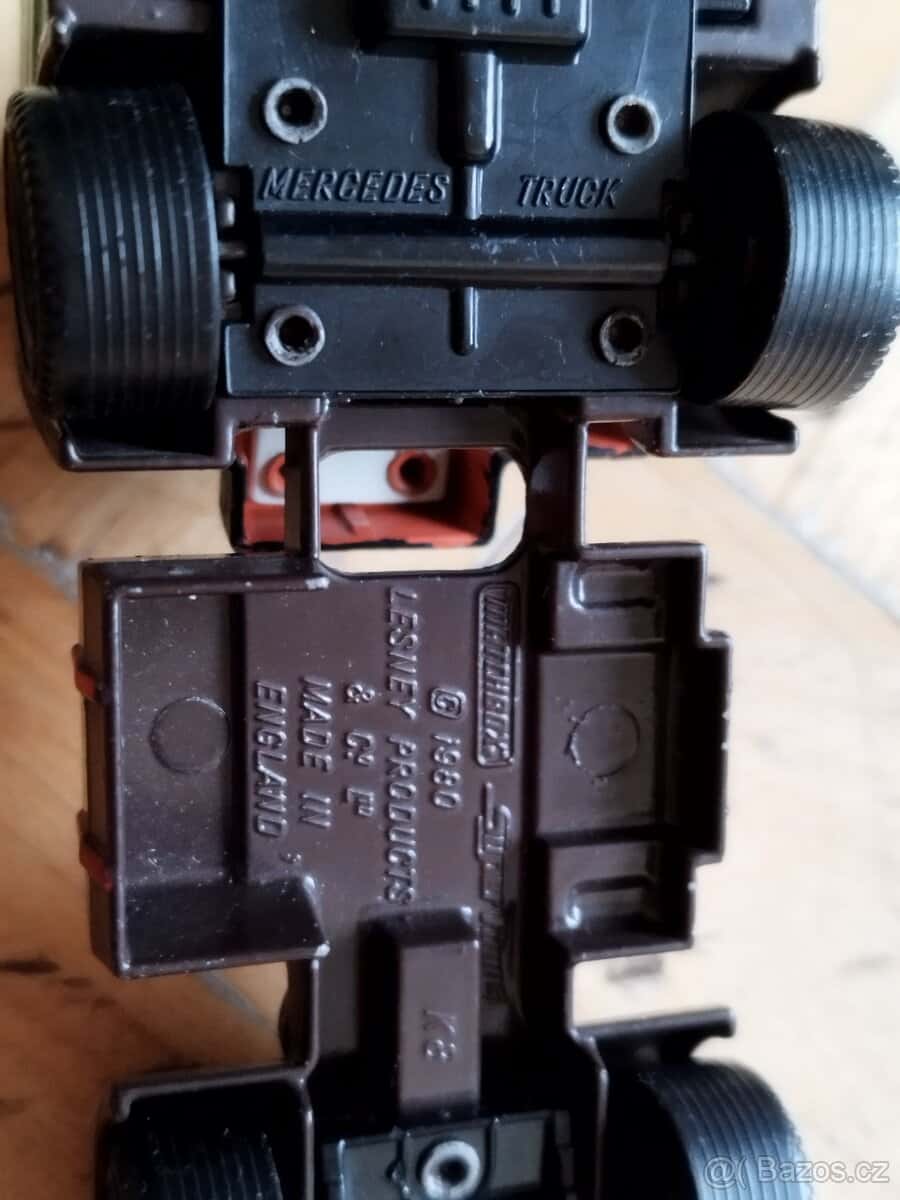 Auta modely Matchbox 4