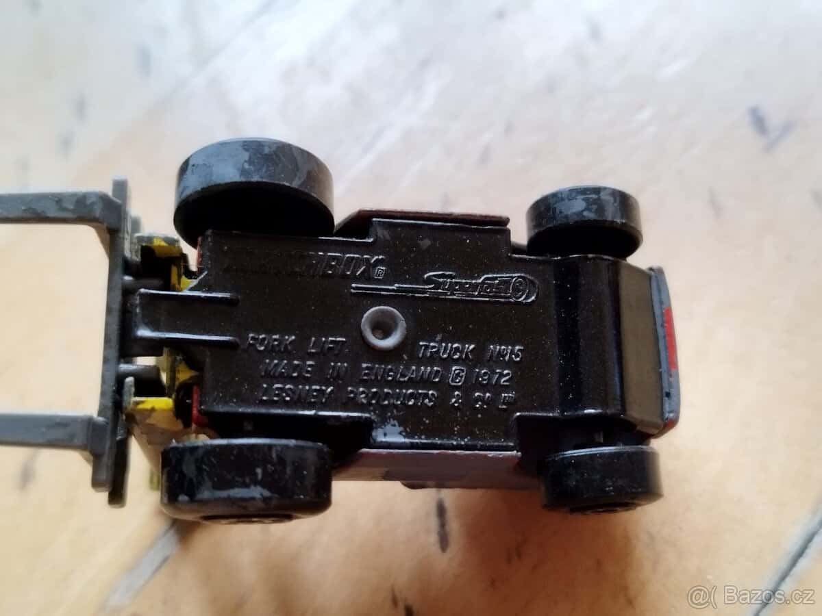 Auta modely Matchbox 8