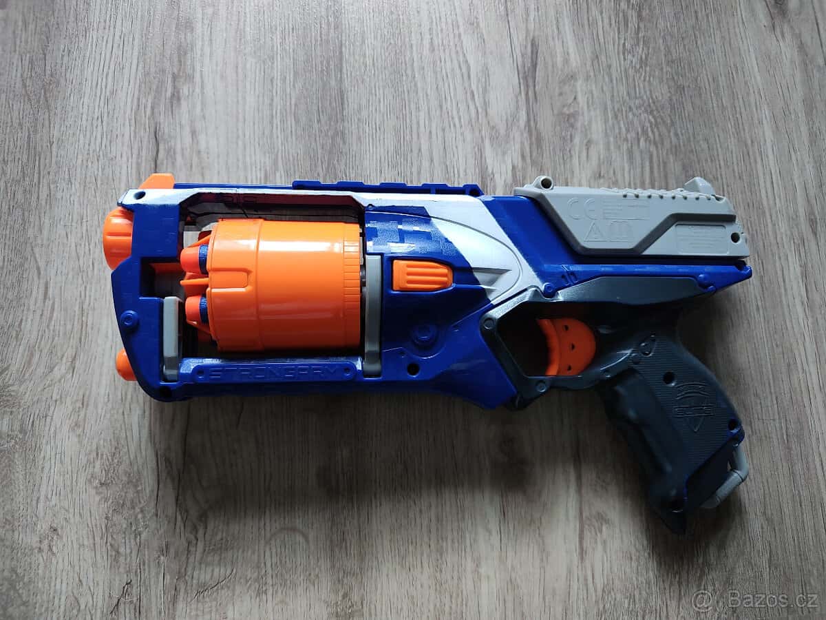 Nerf Strongarm 3