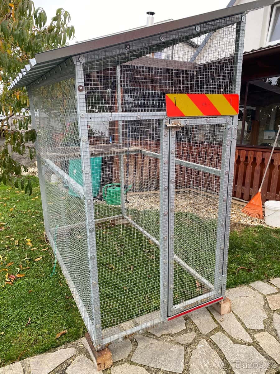 Prodám voliéru 2